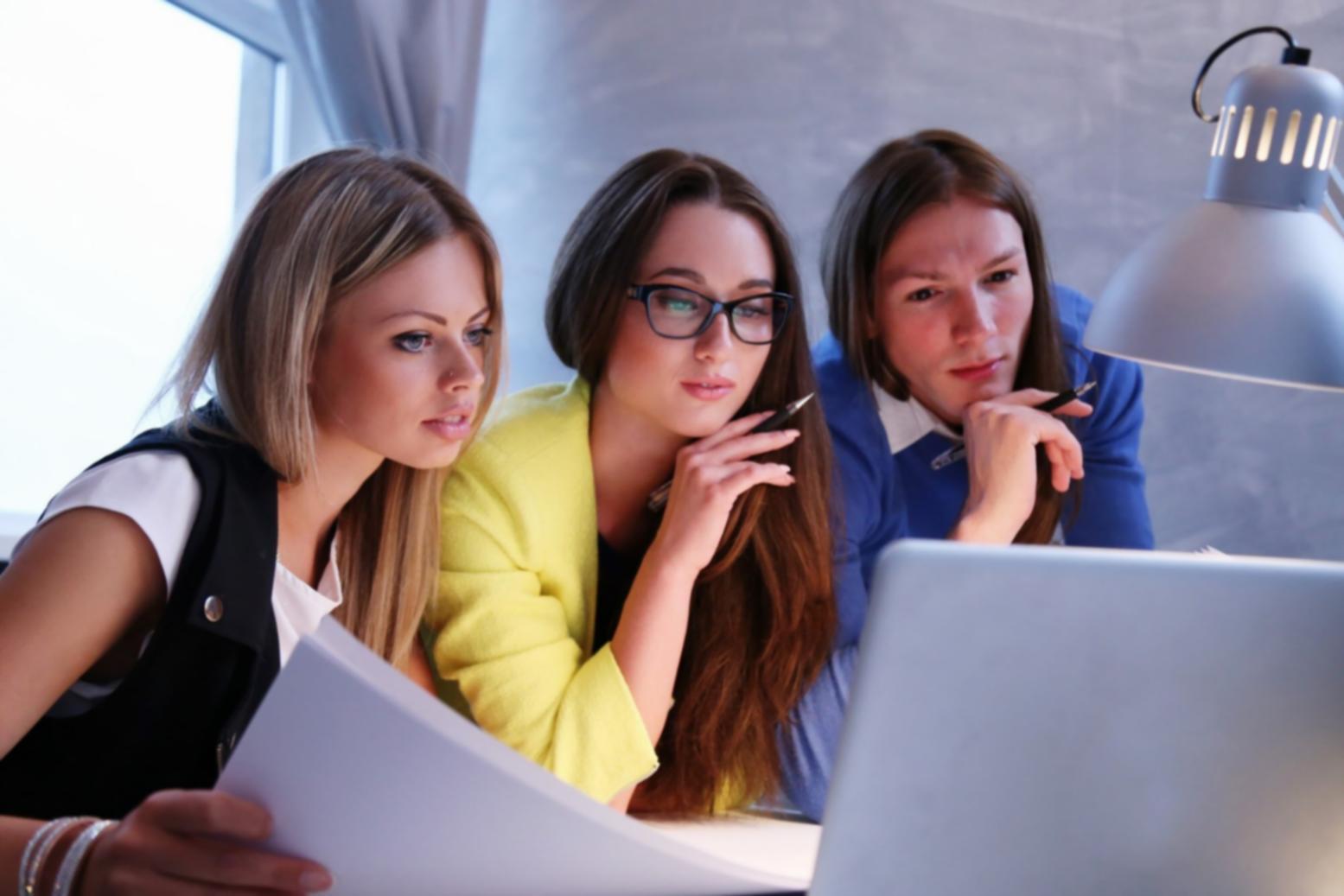 Detailarbeit bei der Budgetplanung